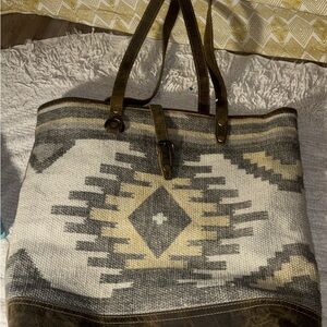 Myra Stylish Geometric Pattern Tote Bag - Brown and Cream